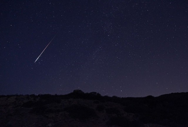 Perseid-Meteor-05-640x432
